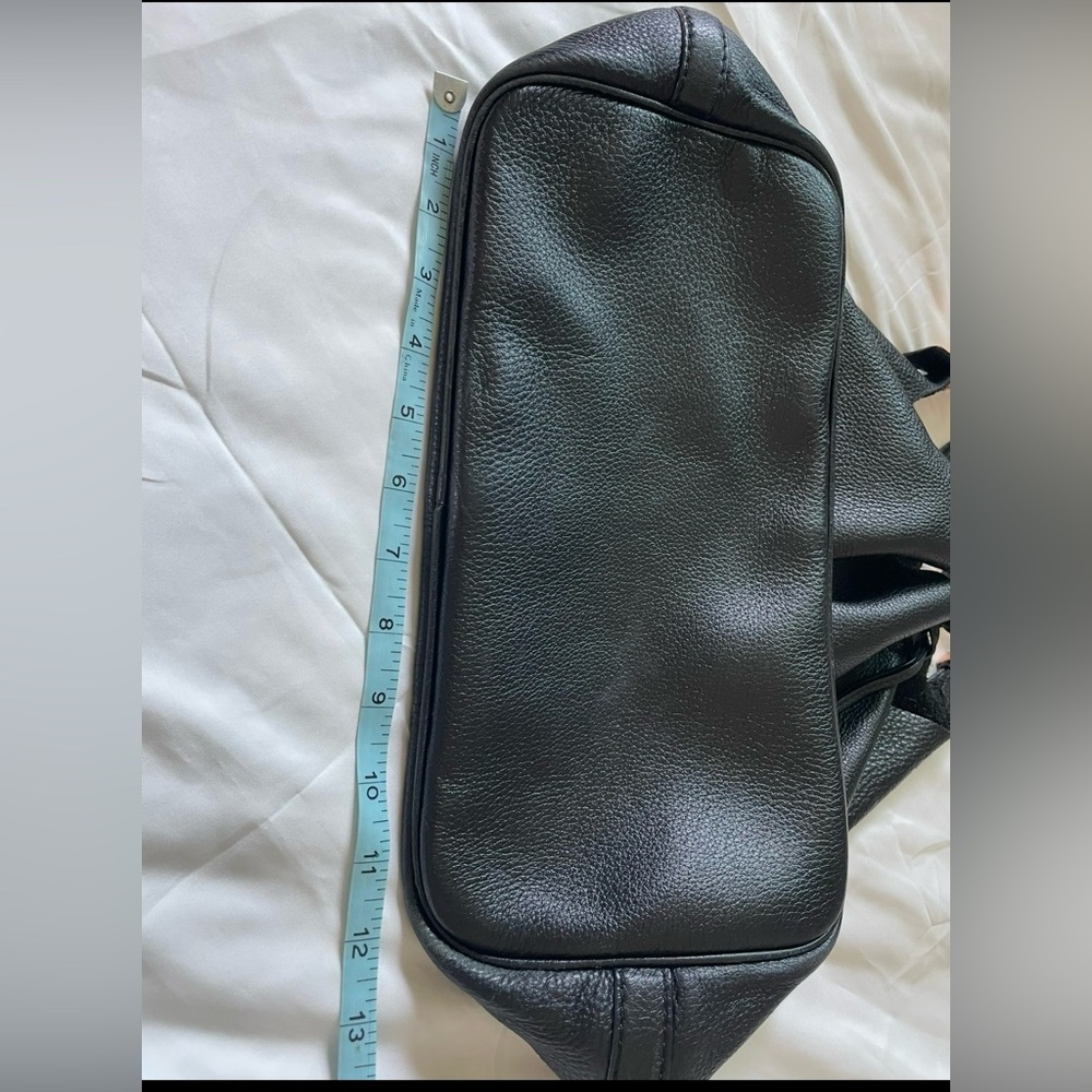 Michael Kors Black Leather Tote Bag - Picture 15 of 16